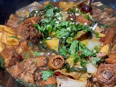 -袁小二大东北铁锅炖(吉祥村总部)