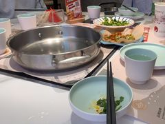 -黄记煌三汁焖锅(新佳丽江汉路店)