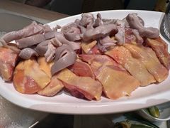 -尚尚仙·酸汤猪手·猪肚鸡火锅(华联万柳购物中心店)