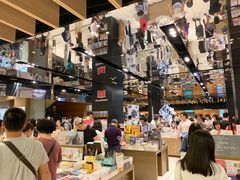 -诚品(信义店)