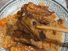 -霄汉牛三鲜湖北砂锅菜(万松园2店)