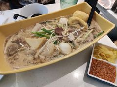 -谭仔米线(皇庭广场店)