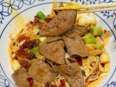 -李与白包子铺(桐梓林店)