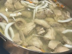 -喃喃椰·糟粕醋·椰子鸡火锅(七堡花园店)