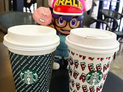 -星巴克(杭州西湖银泰1F店)