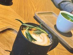 -星巴克臻选(上海合生汇1F店)