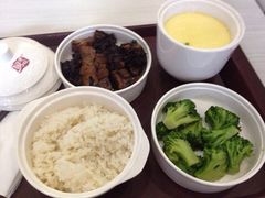 iphone_upload_pic-老娘舅餐厅(黄龙体育中心店)