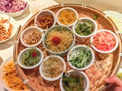 -包整·丝娃娃(甲秀楼景观店)