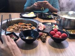 -千滋百味自助烤肉火锅(东门町店)