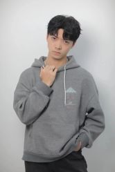 -藤野造型专业烫染接发