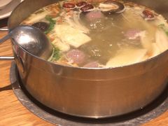 -捞神煲汤火锅(湖滨商业街店)