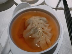 花胶灌汤饺-皇朝会.经典传统粤菜(外滩店)