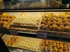 -東更道点心行(利客来店)