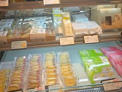-皇冠幸福里动物奶油生日蛋糕(中山大道二中店)