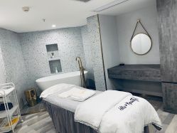 -汐月Health纤体spa中心