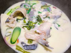 -鲜潭蒸汽石锅鱼(五道口购物中心店)