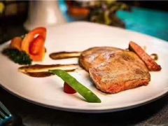 -海天一色海景自助餐厅(西港花园店)