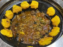 -品北铁锅炖  东北特色菜(北极大街店)