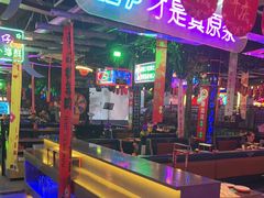 -路边边.炒菜烧烤.音乐餐厅(良乡长虹店)