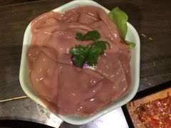 -红九格老火锅(三峡广场店)