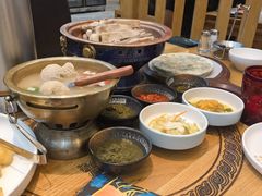 -哈啾嗨·蒙文化主题餐厅(京汉新城店)