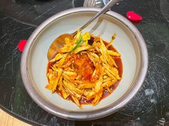 敲糖棒棒鸡-辛香汇·现炒川菜(淮海路百盛店)
