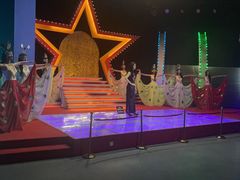 -金石蜡像馆
