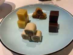 宫廷点心拼盘-羲和雅苑•北京烤鸭(平安国际金融中心店)