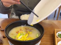-桥香园云南过桥米线(红龙井店)
