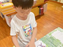 -西西弗书店&矢量咖啡(壹方购物中心店)