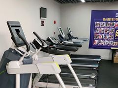 -AK健身普拉提拉伸私教馆(中八店)