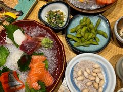 -花和海鲜自助(梅江店)