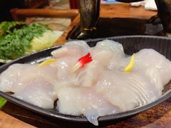 金沙江龙鱼-老牌坊云南鱼豆花火锅(爱建店)