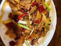 -阿鹏故事云南野生菌火锅(人民路店)