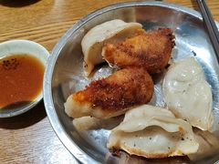 -黄阿姨锅贴大王(万航渡路店)