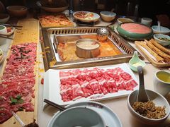 -巴渝瓦肆重庆鲜火锅(宝龙环湖店)