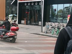 门面-有红鸡毛店·川菜(建设路店)