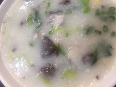 -燊意布拉肠云吞面(中山四路店)