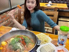 -喇喇排骨火锅·传统韩式脊骨汤(望京西园总店)