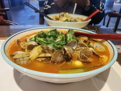 -何记花甲(海岸城旗舰店)