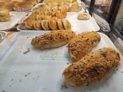 -皇冠 · 玛莉奥(丽江店)