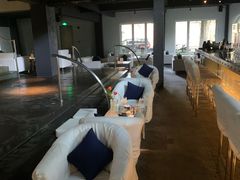 -穹六人间 people 6(岳阳路店)
