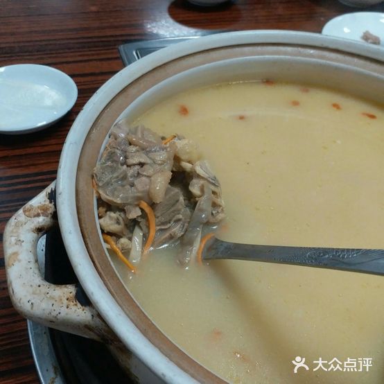 鸿记正宗猪肚鸡