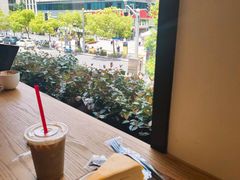 靠窗位-Peet's Coffee皮爷咖啡(大学路店)