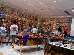 -VENCHI 闻绮(北京国贸商城店)