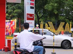 -延长壳牌加油站(长安南路电视塔站)