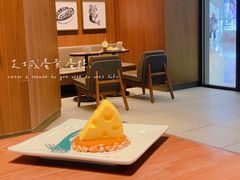 芝士咸蛋黄蛋糕-星巴克(开封万达广场店)