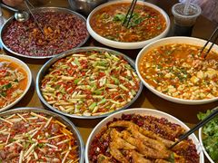 -邱金小炒·30 年盐帮江湖菜(自贡店)