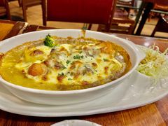 咖喱牛肉软骨芝士烤饭-玛格萝妮比萨屋(陆家浜路店)