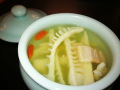 -天伦里餐厅(绿城桃花源店)